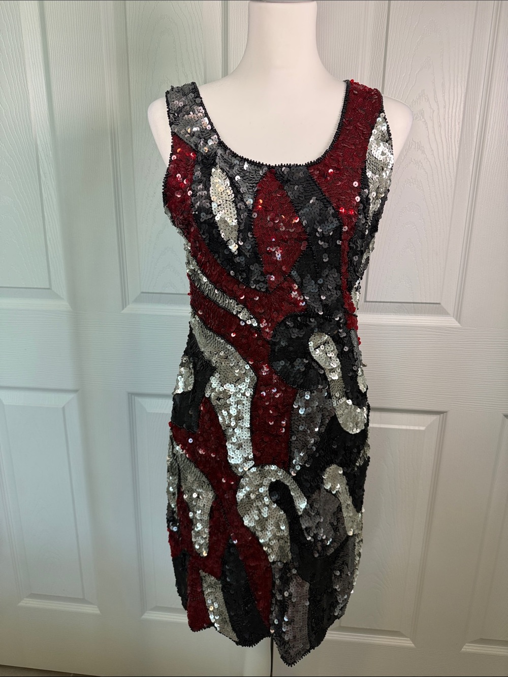 Vtg Sequin Black Silver Burgundy Cocktail Dress Sleeveless Evening Party Glam